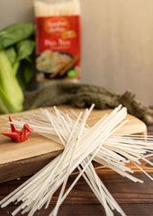 Bamboo Garden - Pad Thai risnudlestave, Til traditionelle nudelretter som Pad-Thai, Vegansk, 1 x 300 g (Pakkens design kan variere)