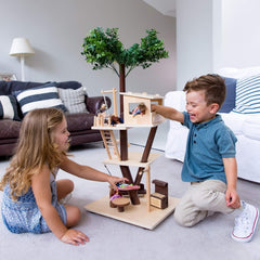Everearth Wooden Treehouse - Dukkehus til børn 3+ - Bæredygtigt legehus med tilbehør - Fsc®-certificeret - Perfekt trælegetøj til fantasifuld leg - Dukkehusmøbler EE33767 Naty Shop Dukkehuse