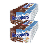 Sort og hvid – 2 x 200 g (2 x 8 stykker) – Vaffelskiver fyldt med mørke kakaoblater, stykker sort dej, mælk og nougatcreme