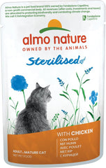 Almo Nature Functional - Sterilised - Nassfutter für Erwachsene und reife, sterilisierte oder wenig aktive Katzen – mit Huhn – fettarm, feuchtigkeitsspendend – 70 g (30er Packung)