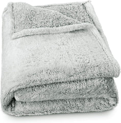 Aqua-Textil Fluffy Cuddly Tæppe 150 X 200 Cm Grå Hvid Melange Plys TV Tæppe Sengetæppe Sherpa Fleece Oeko-Tex Ottawa Senge og Tæpper Besuche den aqua-tekstil-Store Fleece Sherpa Hvid Grå Komfortabel Tæppe 150 X 200 Cm
