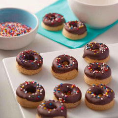 Wilton Donut-Backform Mit 12 Mulden Donutform, Hochwertige Donut Backform Mit Antihaftbeschichtung Für 12 Mini-Donuts, Spülmaschinenfest Forme og bakker til bagning Naty Shop