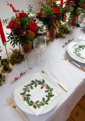 Talking Tables 20 șervețele de hârtie de Crăciun XL cu design Holly | Șervețele de lux de unică folosință | Reutilizabile | Ideale pentru Crăciun și petreceri cu cină | De înaltă calitate | 40Cm X 40Cm