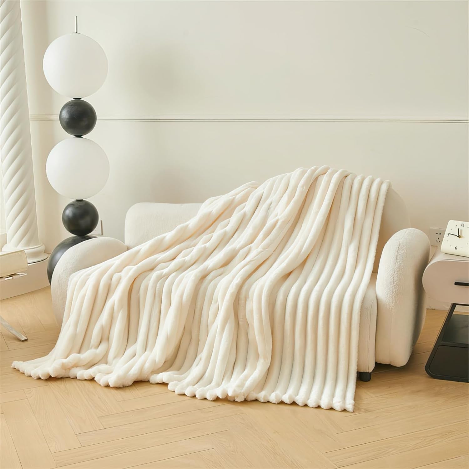 Pătură confortabilă 200X230 Cm - Pătură caldă și pufoasă pentru cuvertură de pat și canapea Pătură pentru mamă, femei și iubită (bej, 200X230Cm) Paturi si Cuverturi KEAYOO