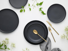 Creatable, 22979, Serie Uno BLACK, 12-Teiliges Geschirrset, Teller Set Aus Steinzeug, Spülmaschinen- Und Mikrowellengeeignet, Made in Portugal Seturi vesela masa Naty Shop
