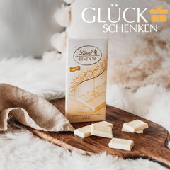 Ciocolată Lindt LINDOR White, baton de 100 grame Bomboane de Ciocolata Naty Shop