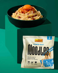 LEE KUM KEE Knife Cut Nudler - asiatiske knivskårne nudler med en velsmagende fast tekstur, ideel til wokretter og supper, halvtørre, to portioner pr. pakke, 6 x 180 g multipak