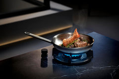 WMF Profi pande 28 cm, induktion, rustfrit stål pande, ubelagt, ovnfast Gryder og pander Naty Shop