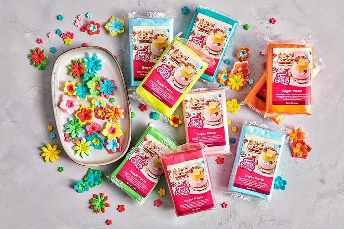 FunCakes fondant rulat verde lime: Ușor de folosit, neted, flexibil, moale și pliabil, perfect pentru decorarea torturilor, halal, kosher și fără gluten, 250g Pasta de zahar Naty Shop