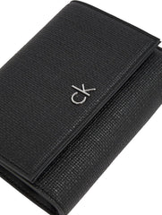 Portofel pentru femei Calvin Klein Daily Medium Trifold Klein, negru (Ck Black), mărime naturală Portofel Femei Naty Shop