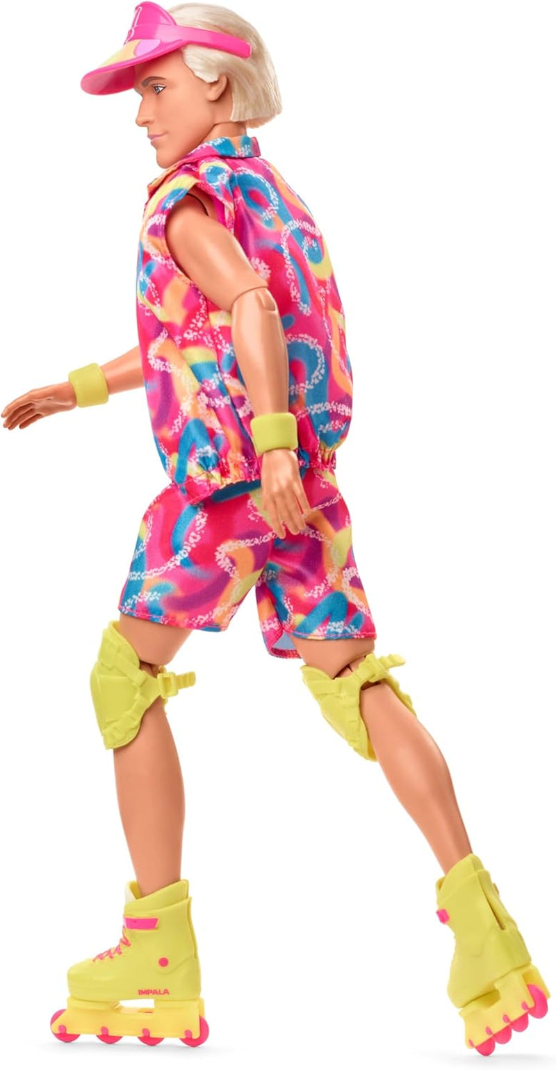 Păpușă Barbie Ken de colecție din film, cu ținută de patinaj în stil retro și patine inline, JBJ51, [Multicolor]