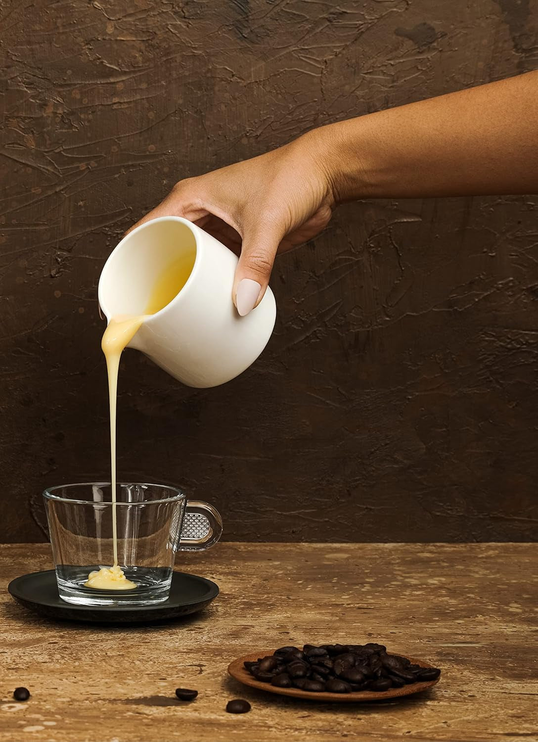 VietBeans KEO - Schokoladiger Kaffee – Ganze Kaffeebohnen - Geröstet in Butter, Whisky und Rum - Intensiver Schoko-Geschmack - Aroma: Schokolade – 250g