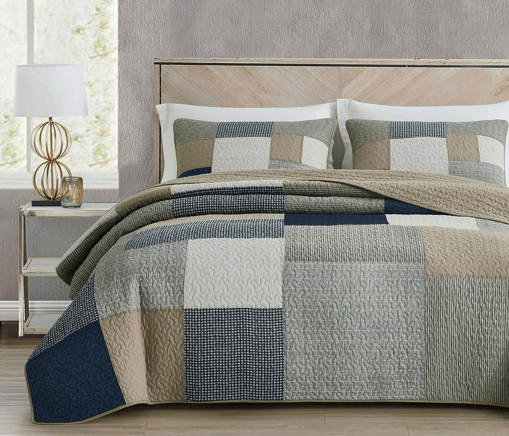 Chezmoi Collection Addy Patchwork Quilt Sæt Forvasket bomuld Letvægts Vendbar All Seasons Oversized 3 dele Navy White Grå Taupe Plaid Quilts & Quilts Naty Shop