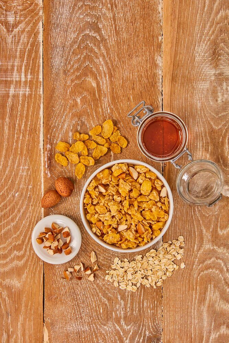 Dr. Oetker Vitalis Crunchy Flakes: Crunchy müsli med cornflakes og mandelstykker, pakke med 5 (5 x 600g)