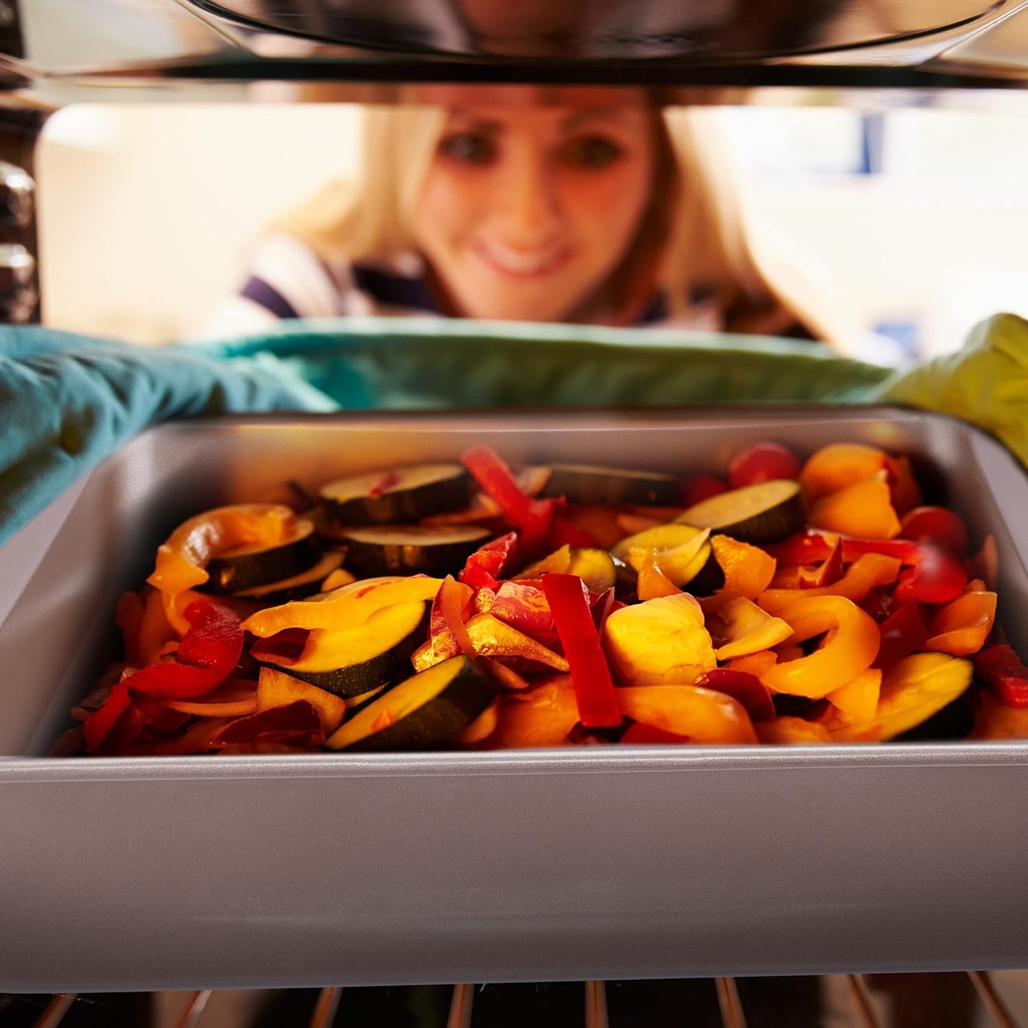 Relaxdays tava de copt, antiaderentă, 4 litri, oțel carbon, maro Matrite si tavi pentru copt Naty Shop