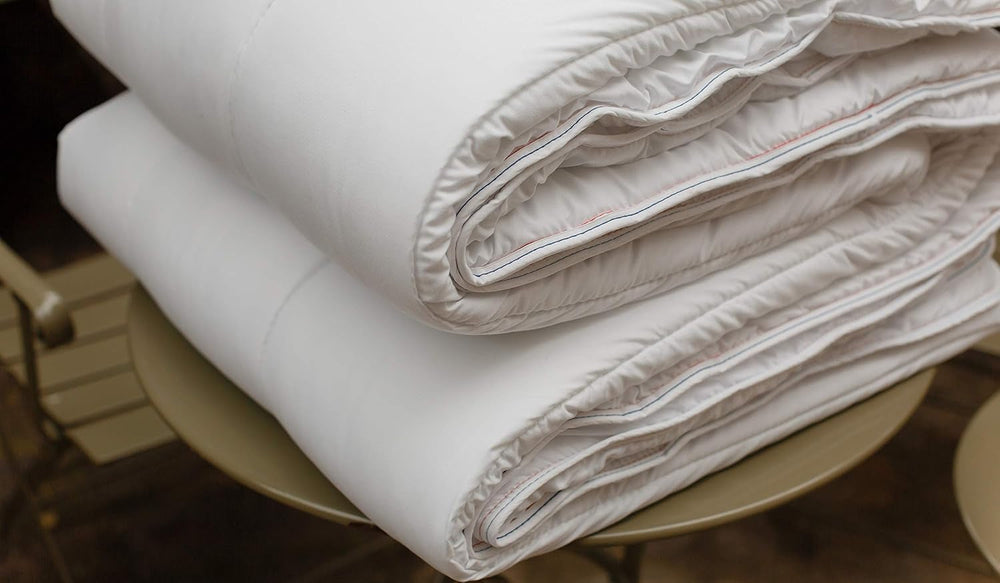 COLAS NORMAND - Miljøvenlig quilt - varm - 240 X 220 Cm - kuvert og fyld fra genbrugsflasker - blød, silkeagtig og behagelig - omhyggelig fremstilling Quilts og quilts Naty Shop