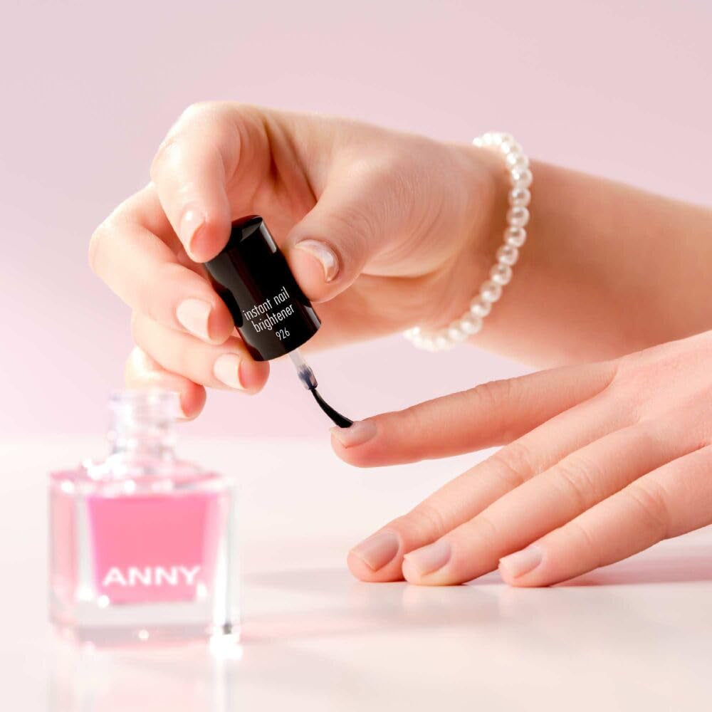 ANNY Instant Nail Brightener - Naturlig pleje neglelak med optisk lysnende effekt - 15 ml