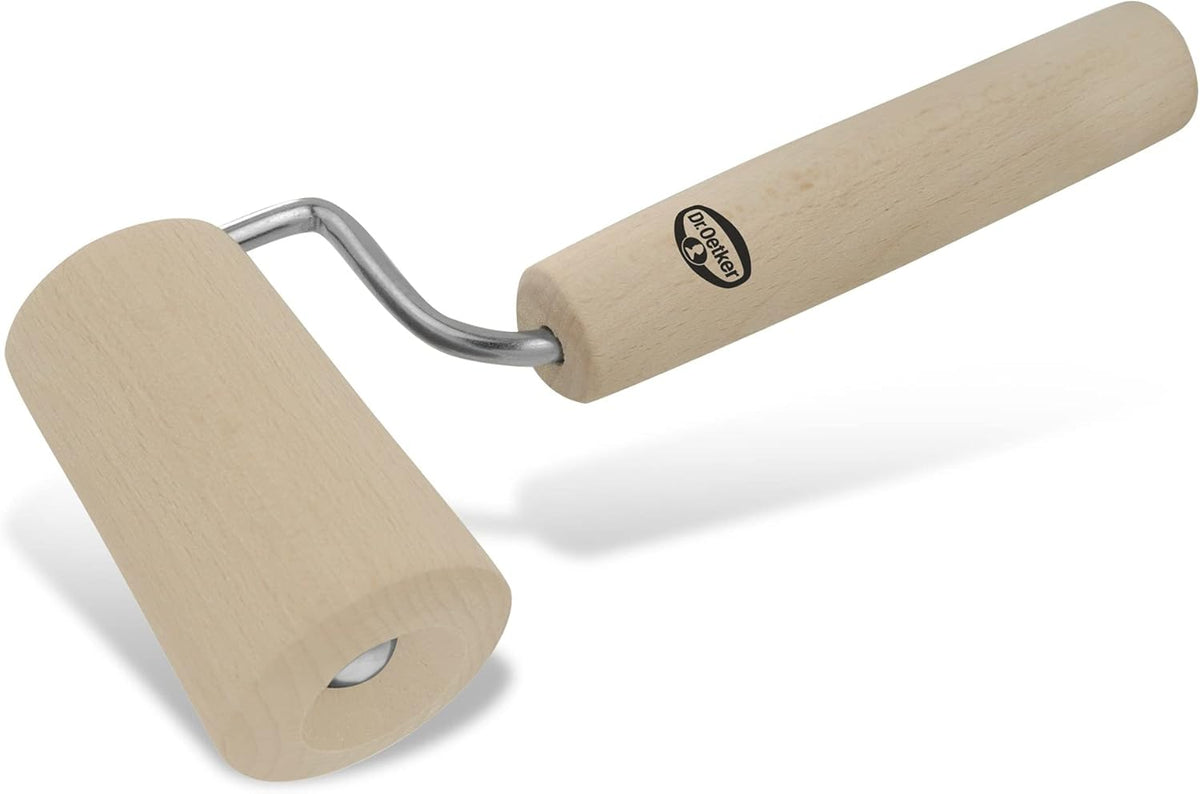 Dr. Oetker Teigroller aus Holz – Teigrolle aus højkvalitets Buchenholz – Perfekt für round und eckige Formen – ca. 18 x 7 cm, Rolle Durchmesser ca. 4,5 cm