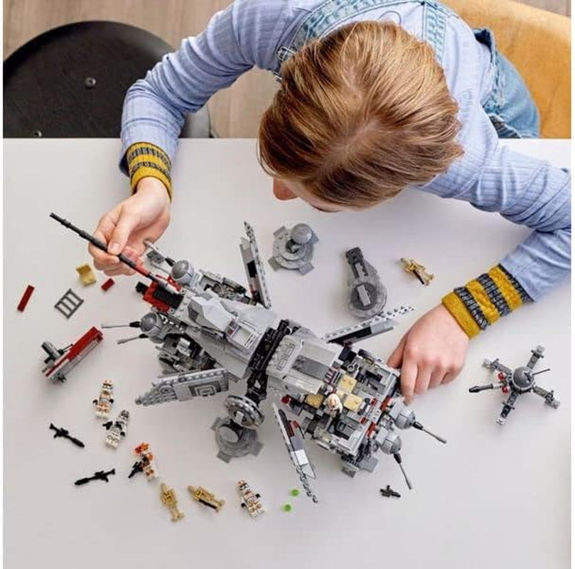 LEGO Star Wars At-Te Walker mobilt legetøjsmodel minifigursæt med 3 klontroopers, kampdroider og dværgedderkop-droid 75337 byggesæt Besuche den LEGO-Store