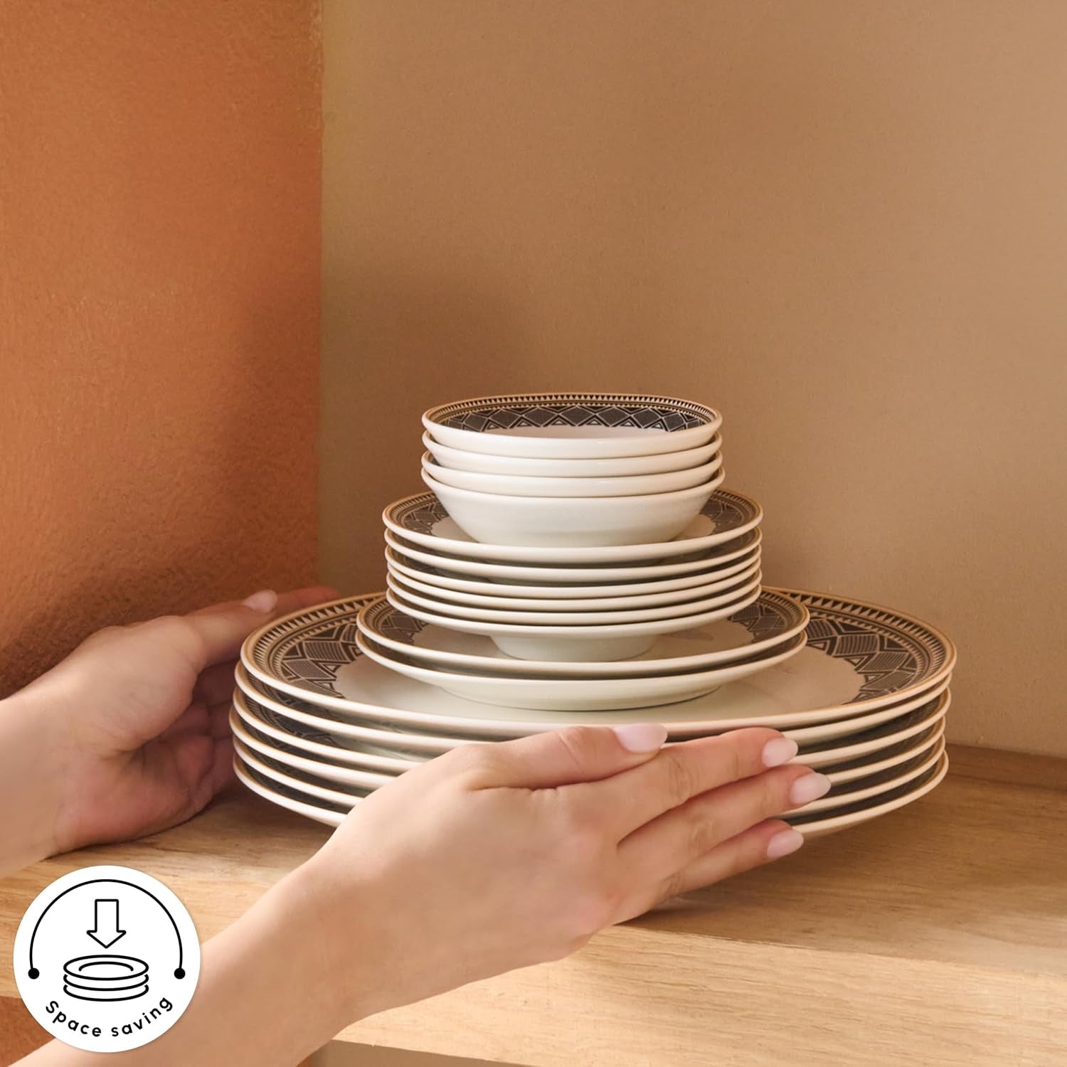 Karaca Globe - Frühstücksset & Geschirrset für 6 Personen mit Tassen, 26-teiliges Porzellan Geschirr Set mit Teetassen, Untertassen, Servierteller und Frühstücksgeschirr Teller Set - Weiß