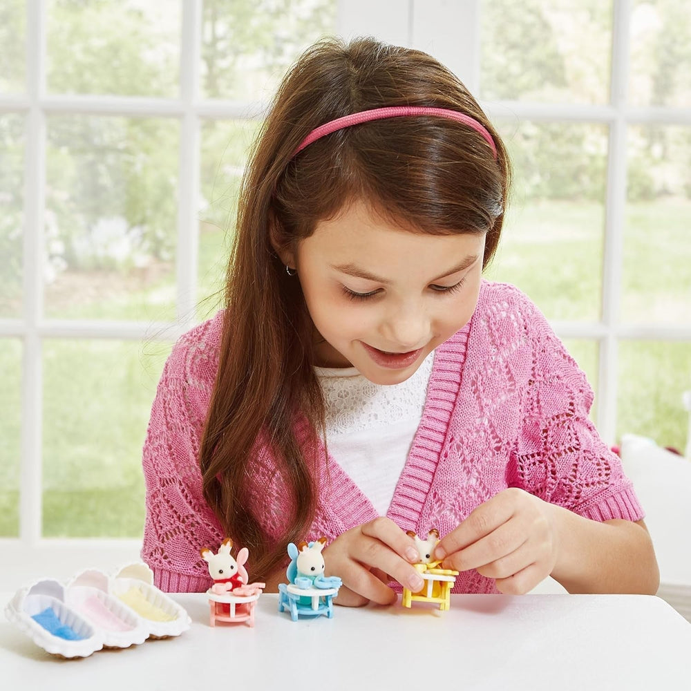 Sylvanian Families L5532 Kit de pornire pentru tripleți - Casa de păpuși Playset Papusi Naty Shop