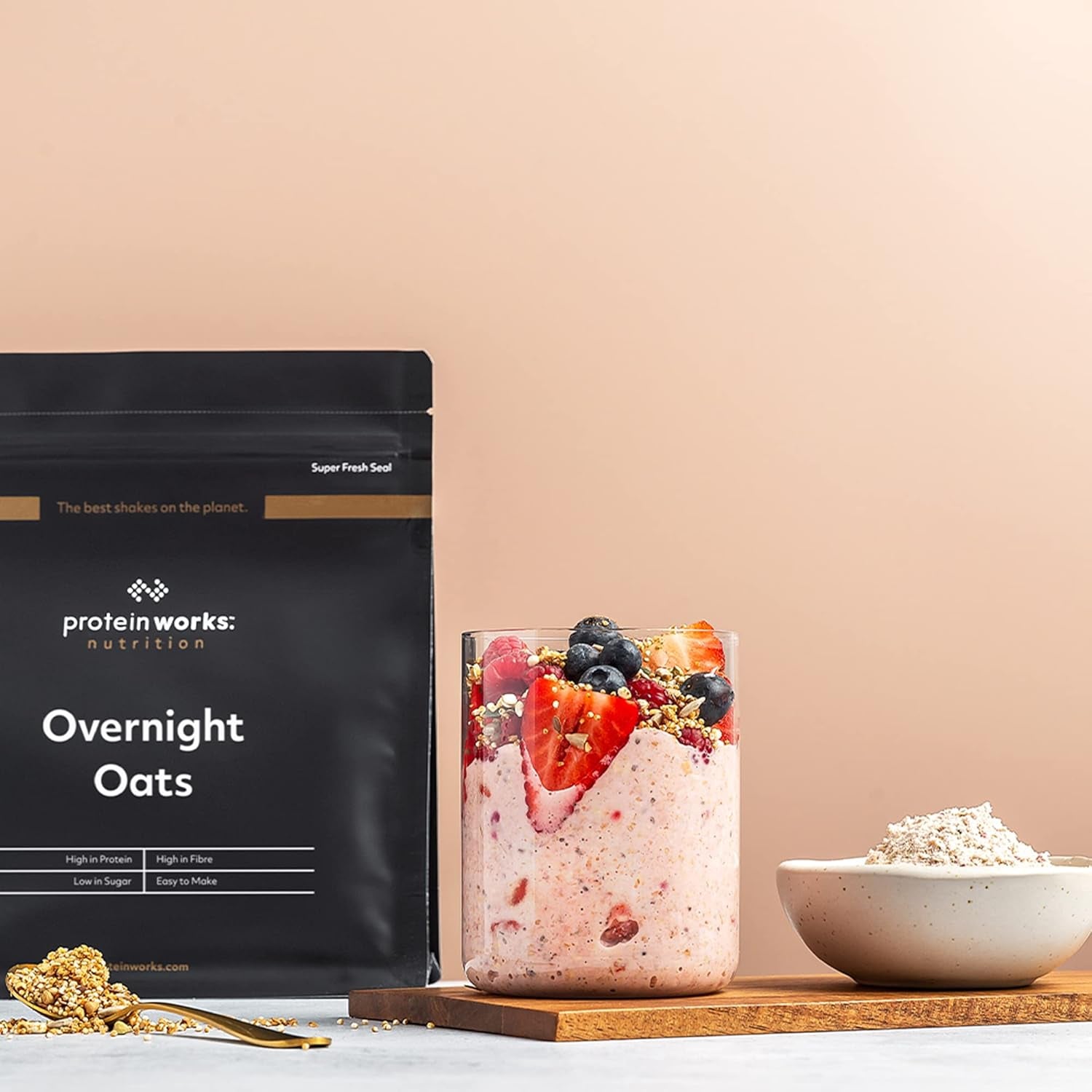 Overnight havregrød med protein | Mørk chokolade og hindbær | Højprotein morgenmad | Snack med lavt sukkerindhold | Havregryn med lavt GI | 500 g