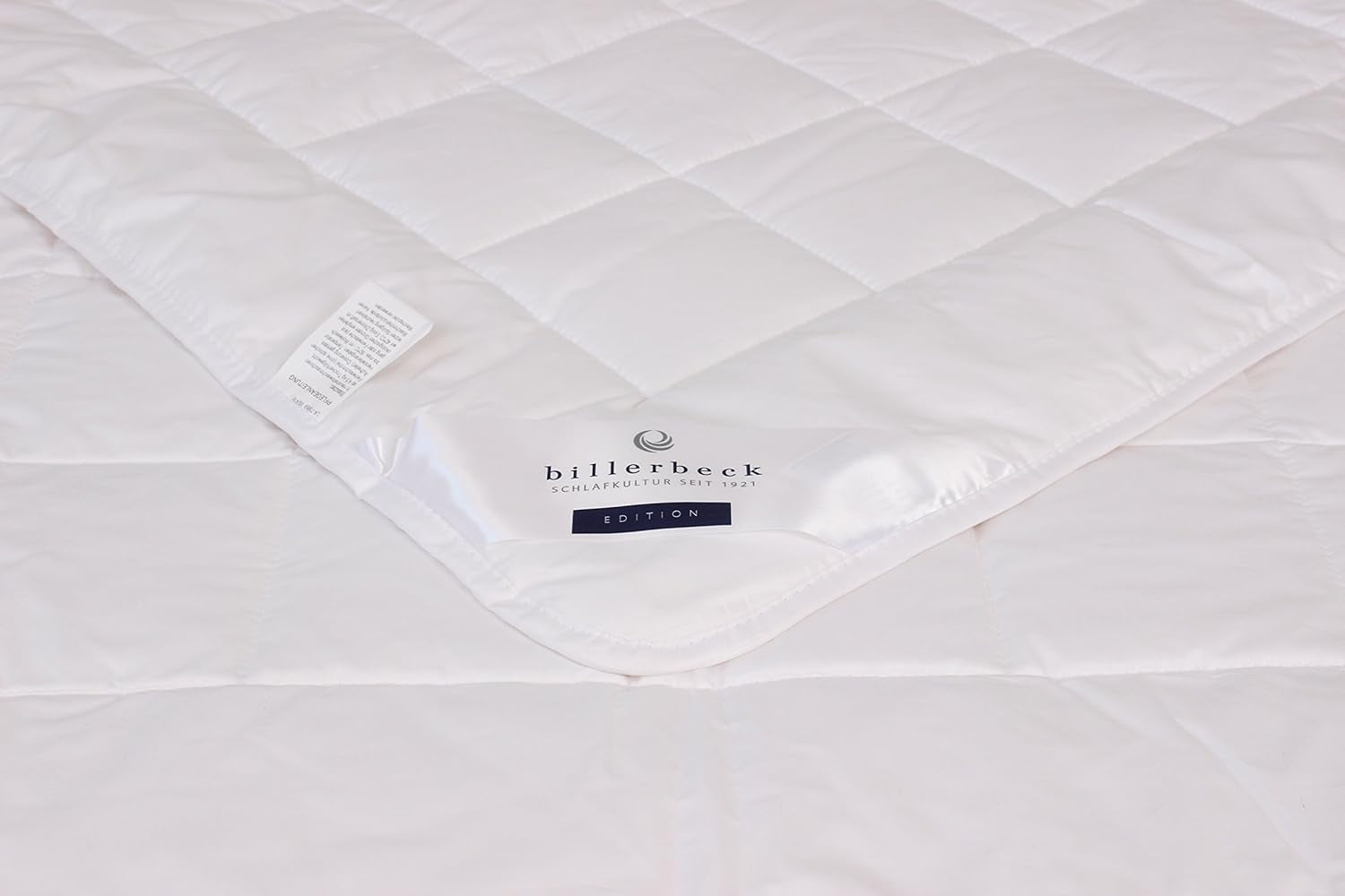 Billerbeck Jasmin Superlight quilt - sommerdyne - 155 X 220 Cm - bomuldsdyne, kølende quilt - 90% viskose (bambus) 10% polyester (airsoft), hvid Dyner og dyner Naty Shop