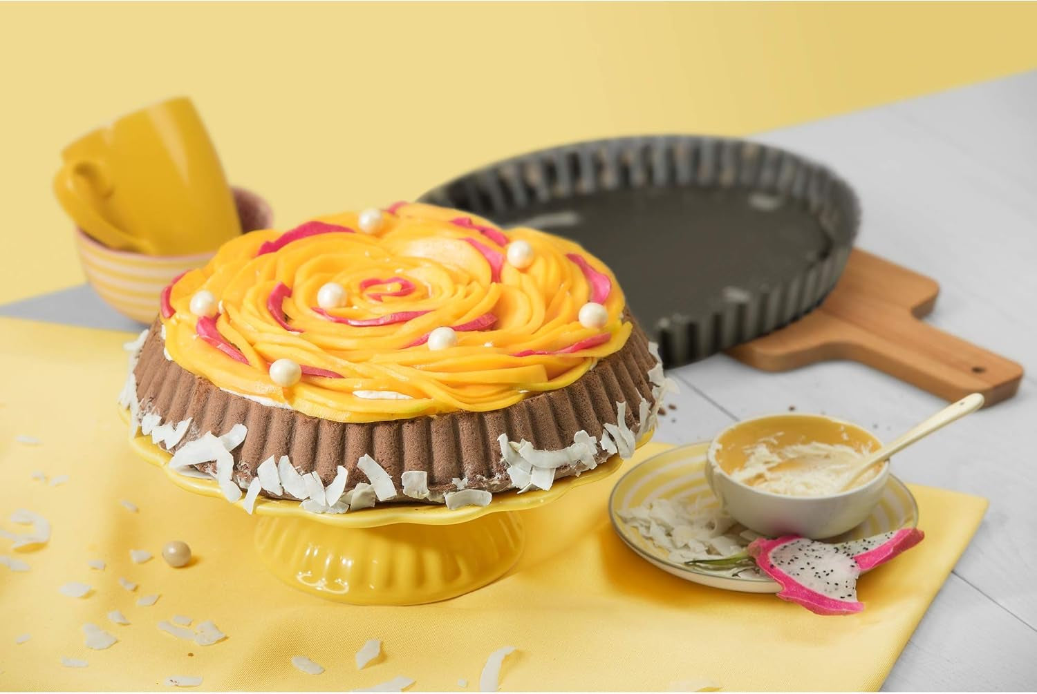 ORIGINAL KAISER Classic Obstbodenform 28 Cm, Obstkuchenform, Gleichmäßige Bräunung & Classic Mini Torteletts 6 Stück, Tartelette Förmchen 10 Cm, Tarteform Klein, Tortelettförmchen Antihaftbeschichte Bageforme og plader Naty Shop