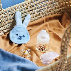 MAM Inel de dentiție pentru iepuri, mănușă de îngrijire orală pentru dinți, microfibră, 0+ luni, roz