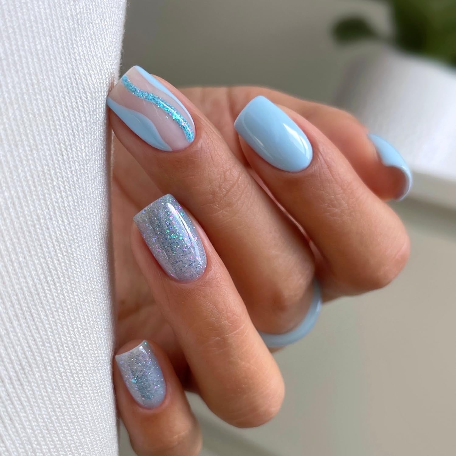 UV neglelak Semilac Hybrid 240 Icy Waterfall 7ml, Seaqueen kollektion