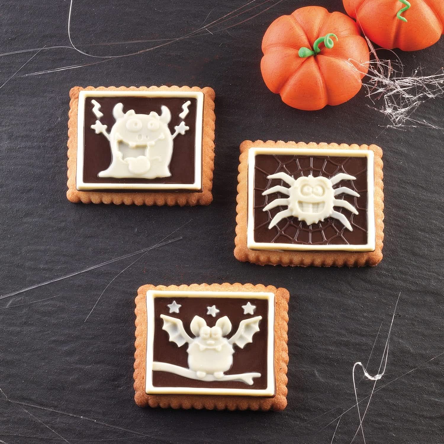 Silikomart 22.172.77.0165 CKC, 12 chokolademonstre på kiks Køkken Naty Shop