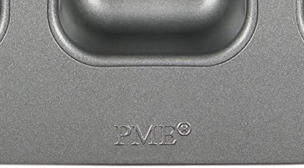 CSB106 Quadratische Antihaftbeschichtete Backform Mit 12 Minilöchern Aus Karbonstahl, Edelstahl, Sølv, 37,3 X 26,1 X 3,1 Cm Forme og bakker til bagning Naty Shop