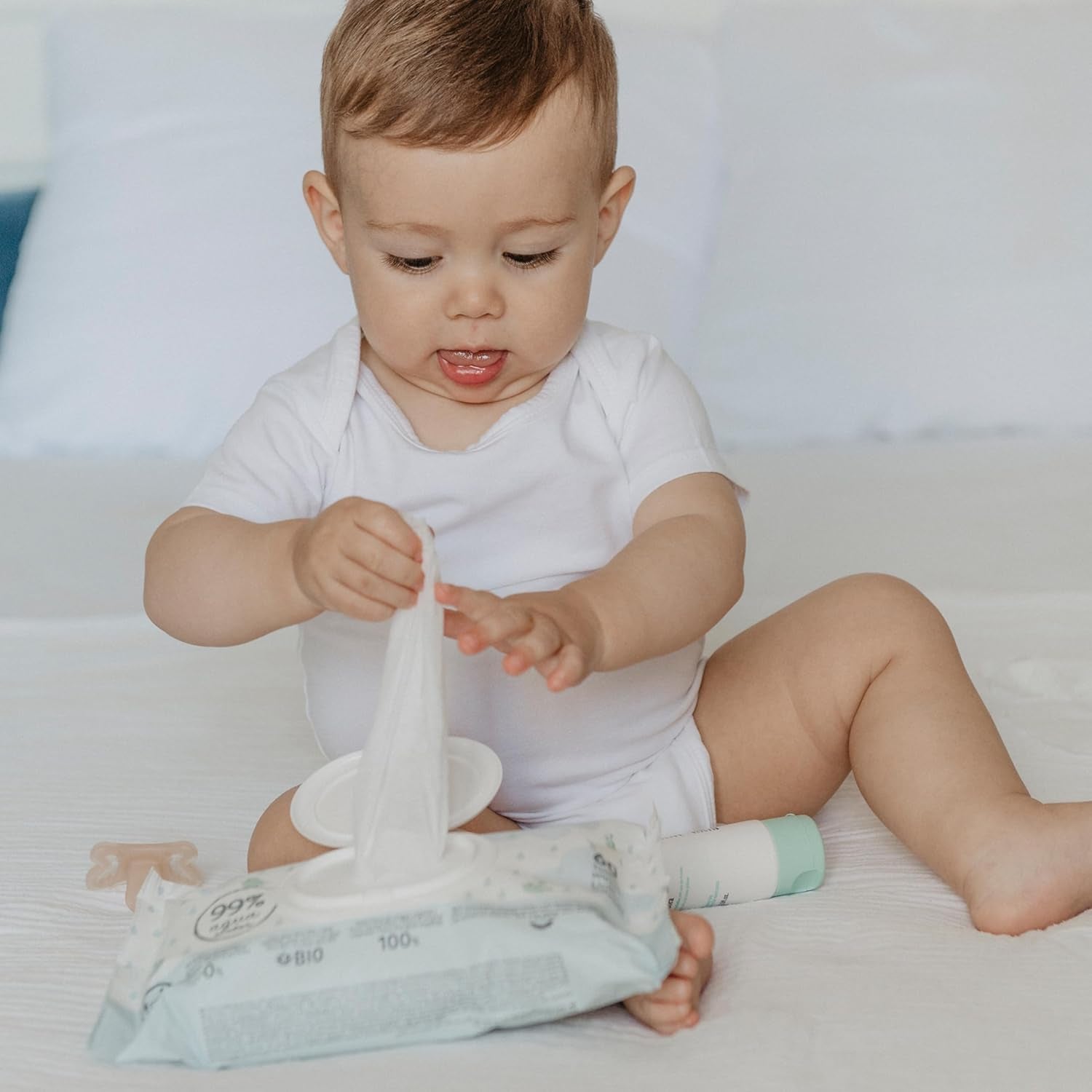 Suavinex Aqua Care Baby Vådservietter 60 Antal renseservietter 99% Vand Plantefiber Aloe Vera Duftfri Alkoholfri Dermatologisk testet Velegnet til følsom hud