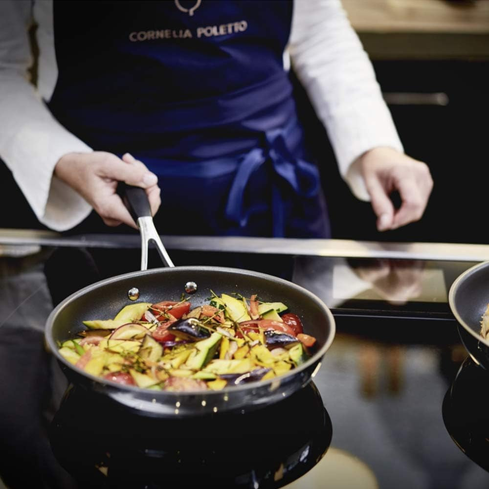 Pander ZWILLING CORNELIA POLETTO, med non-stick belægning i 4 lag med diamantpartikler, rustfrit stål 18/10, til alle typer kogeplader, inklusive induktion Gryder og pander Naty Shop