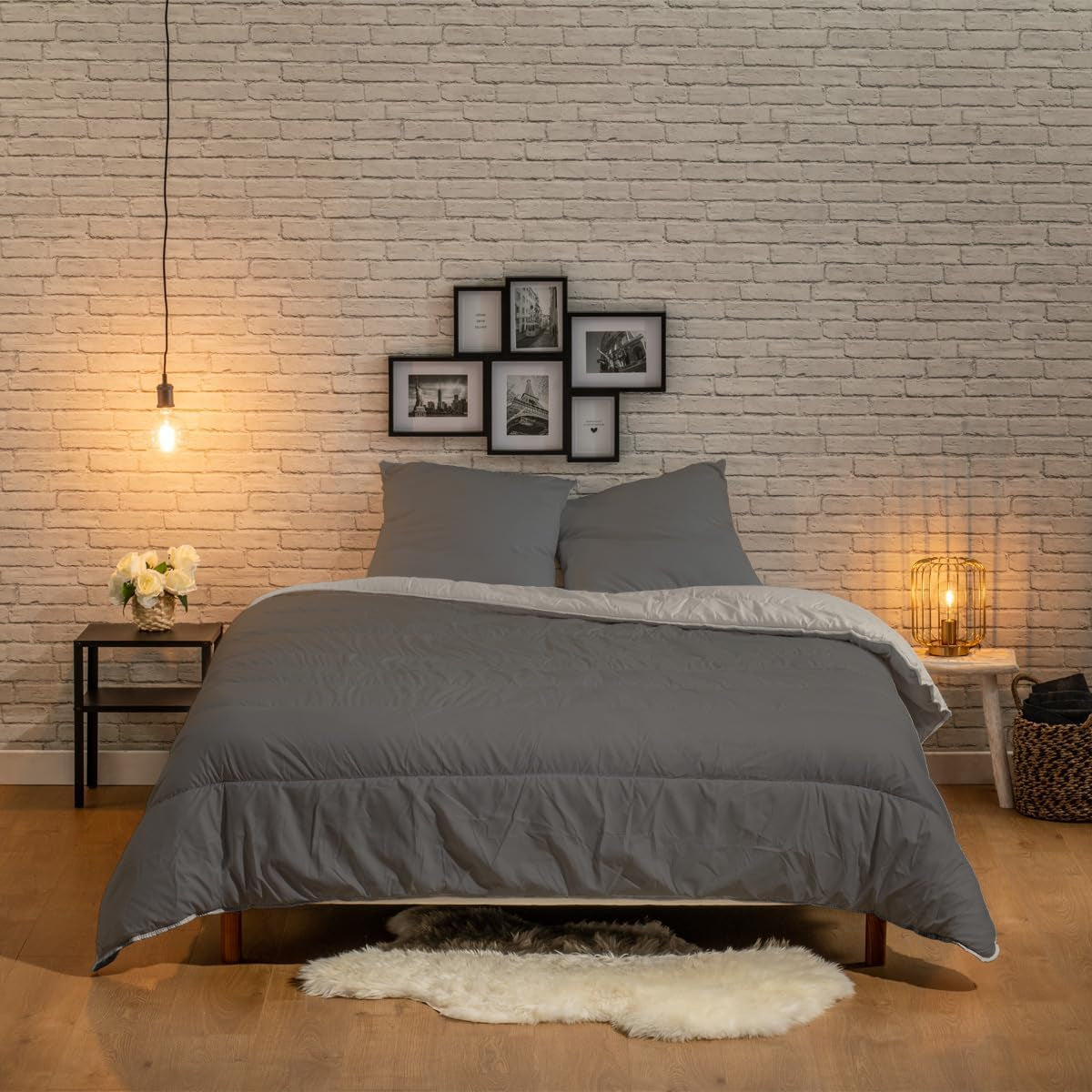 Bleu Câlin bicolor vendbar dyne til 2 personer, mikrofiber, bordeaux/peber, 220X240 cm Dyner og dyner Naty Shop Grafit/ildfast ler 220 X 240 Cm