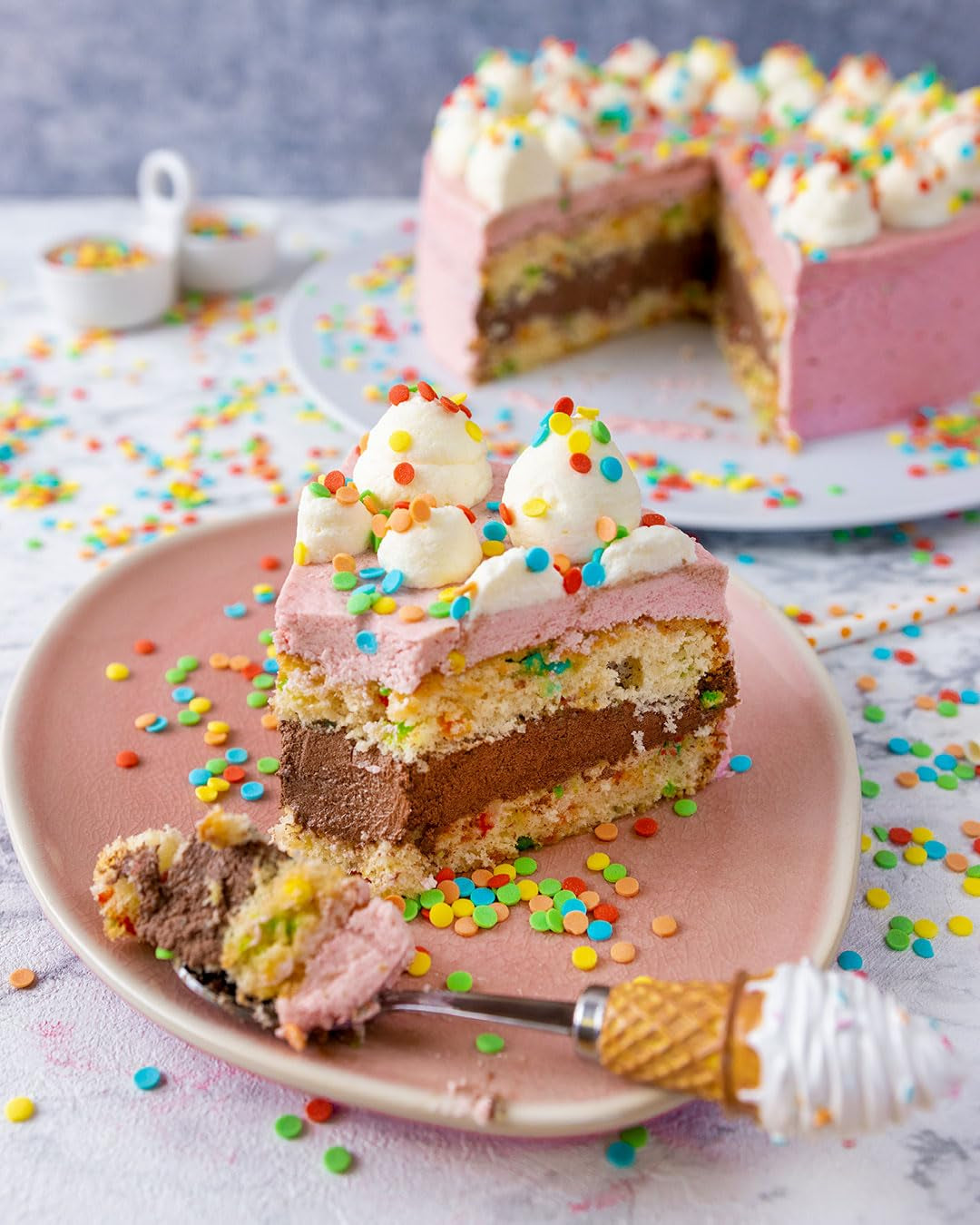 RUF Biskuit Teig, Backmischung Für Einen Saftigen Biskuitteig, Gelingsicher Und Schnell Zubereitet, Zur Herstellung Von Biskuitrollen, Biskuitkuchen Oder Tortenboden, 1 X 250G Naty Shop