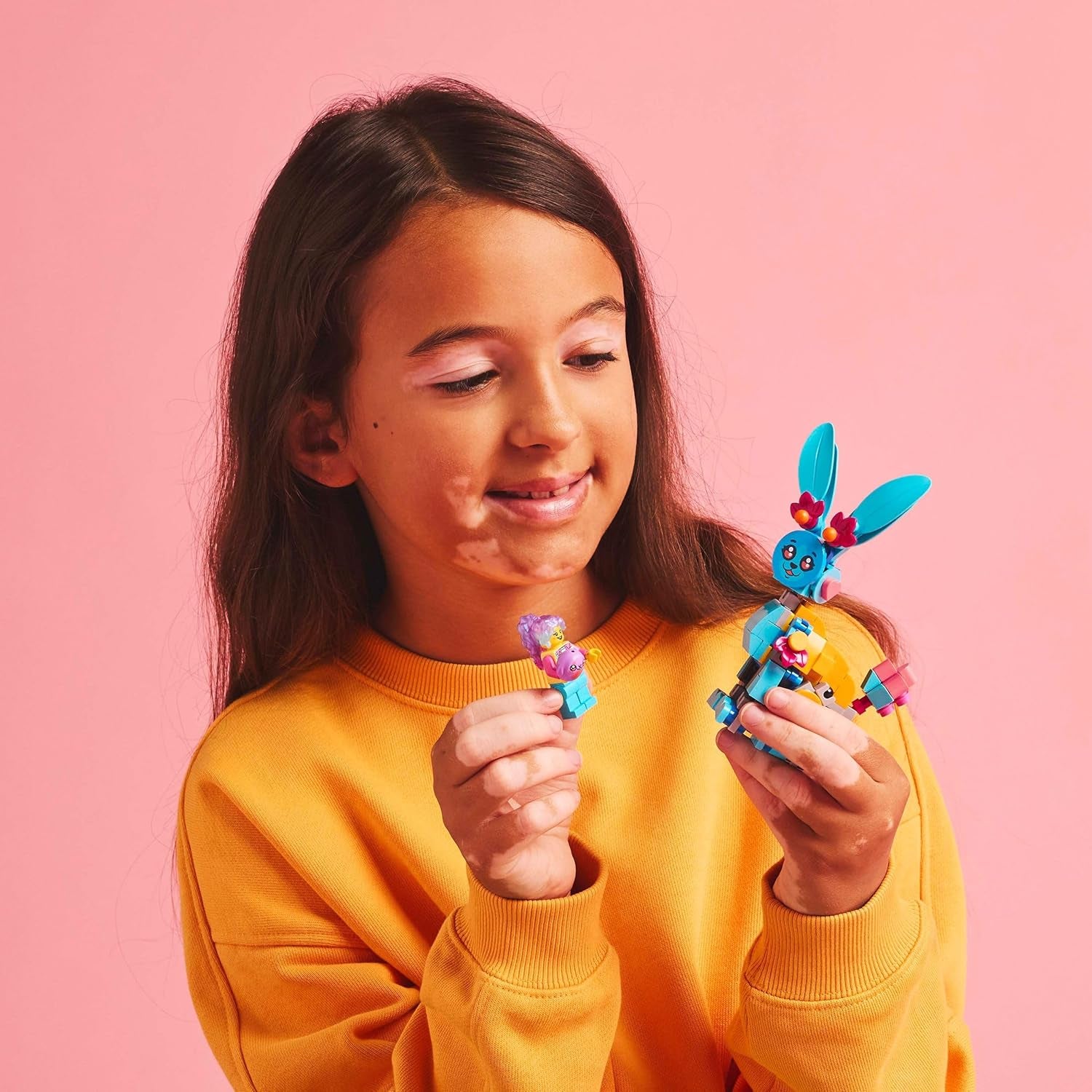 LEGO Dreamzzz Bunchus Creative Animal Adventures Børnelegetøjskanin 20-i-1 Fantasy-legesæt med minifigur Izzie-gave til piger og drenge 7 år 71488 Byggesæt Besuche den LEGO-Store