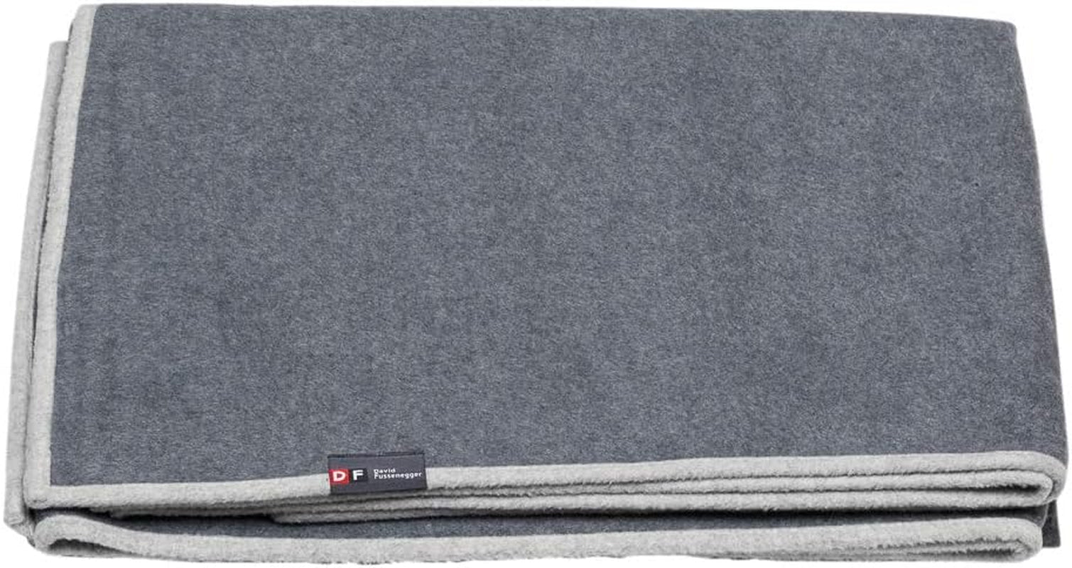 David Fussenegger Bomuldstæppe 150X200 Cm Tæppe med farvegradientmønster Fluffy senge og tæpper David Fussenegger Mørkegrå/Grå 135X200 Cm