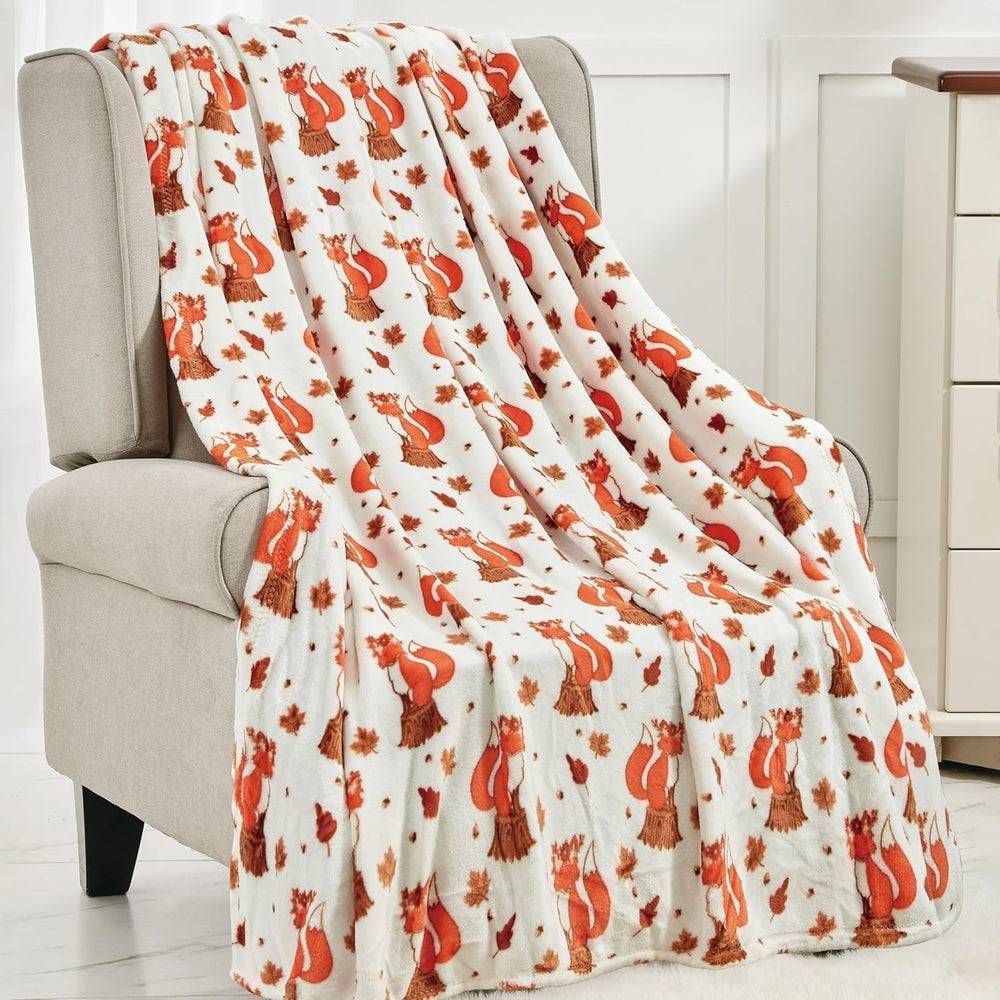 Elegant Comfort Pătură ușoară cu motive de Halloween, moale, confortabilă și plușată, perfectă pentru relaxare în acest sezon înfricoșător, 127 X 152,4 cm, Skull and Bones Paturi si Cuverturi Elegant Comfort Cazul Vixen 50 X 60