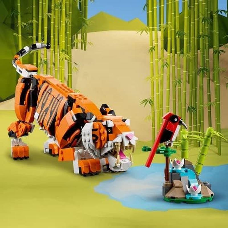 LEGO 31129 Creator Majestic Tiger, Panda eller Fish 3-i-1 Dyrefigursæt Legetøj til børn Drenge og piger Dyrebyggelegetøjsbyggesæt Besuche den LEGO-Store