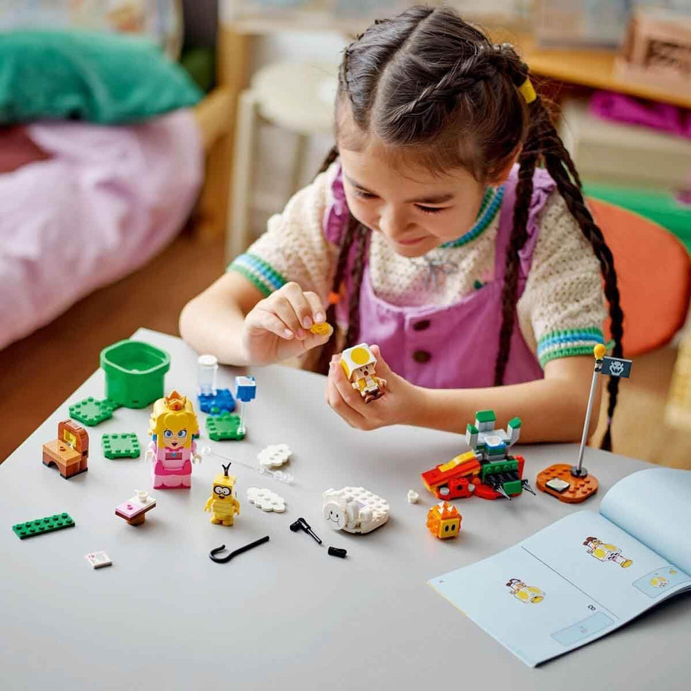 LEGO Super Mario Adventures med interaktiv fersken, legesæt til børn med gul tudse, Nintendo-gave til drenge, piger og alle spillere fra 6 år 71441 Byggesæt Besuche den LEGO-Store