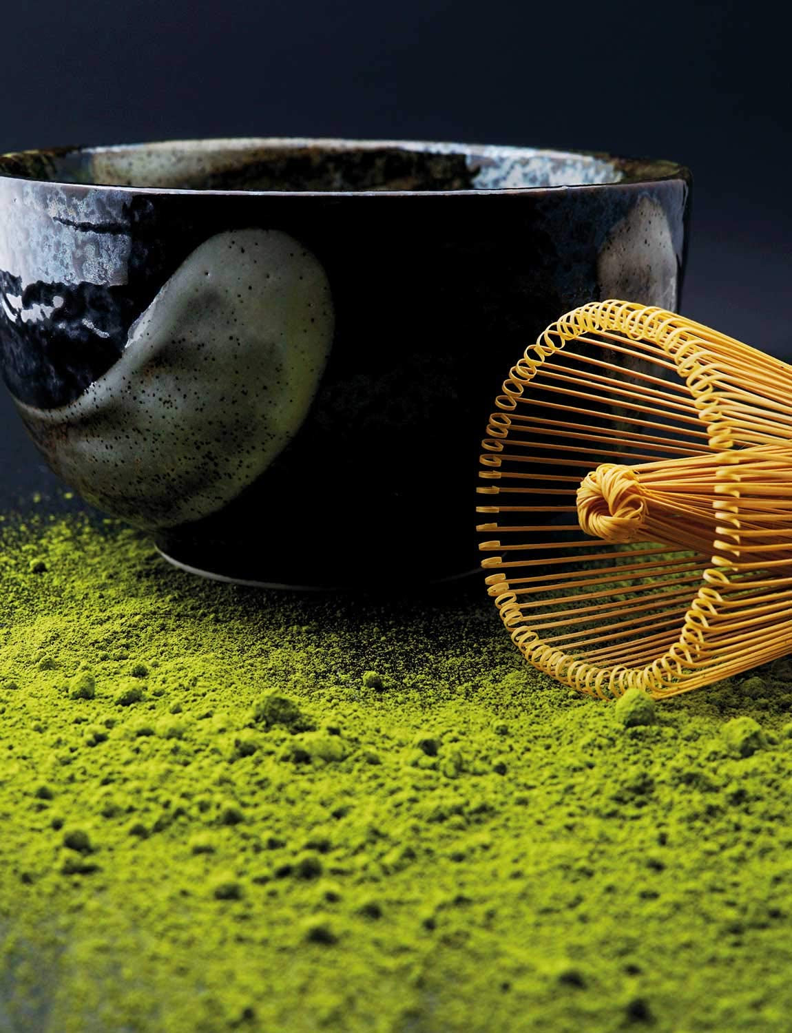Matcha bio premium din Japonia, calitate ceremonială, fără pesticide, pulbere extrafină în cutie de 30 g, aromă intensă și delicată de ceai verde, potrivită pentru latte, smoothie, calitate ceremonială
