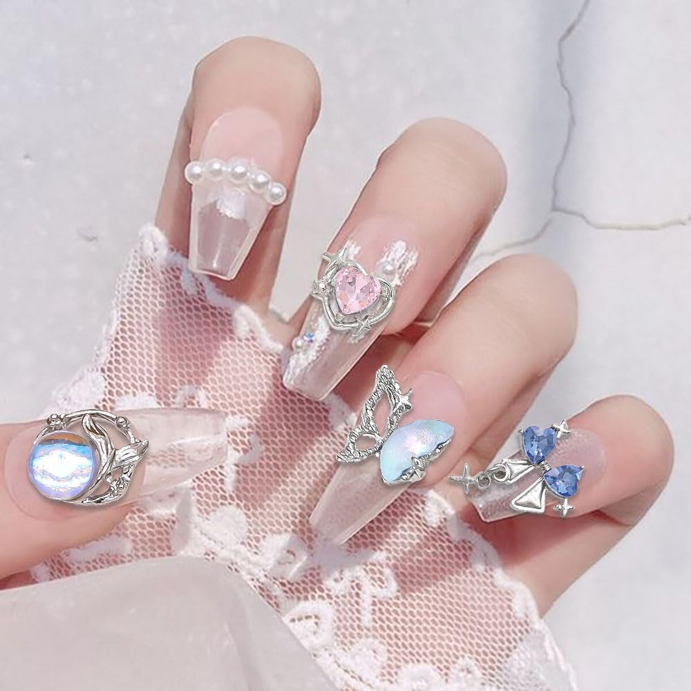 16 Stile Luxus Mond Stern Nagel Charms 3D Nail Charms Y2K Legierung Strasssteine Bogen Schmetterling Nagel Schmuck Metall Nail Art Charms Nägel Glitzersteine Nailart Rhinestones Nageldesign Zubehör