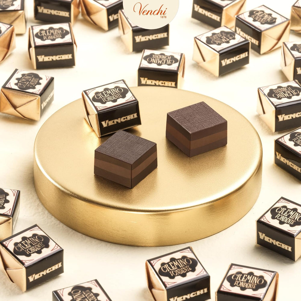 Venchi - Cremino Extra Black Chocolate - Mørk chokolade med mandelmasse og "Piemontesiske skovhasselnødder BGB", 1 kg, glutenfri, uden farvestoffer og uden konserveringsmidler