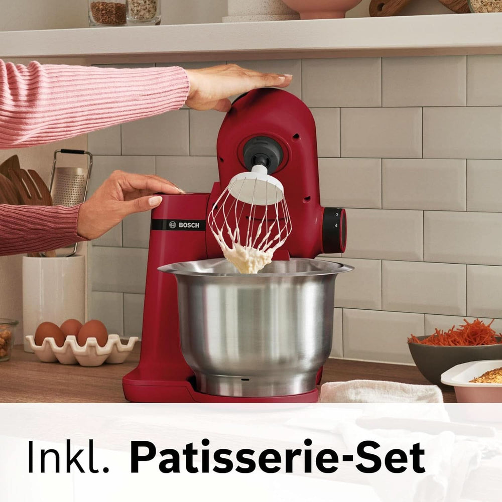 Bosch Küchenmaschine Serie 2 MUMS2ER01, Edelstahl-Schüssel 3.8 L, Planetenrührwerk, Knethaken, Schlag-, Rührbesen Edelstahl, Durchlaufschnitzler, 3 Scheiben, 700W, Rot Mother and Child Naty Shop