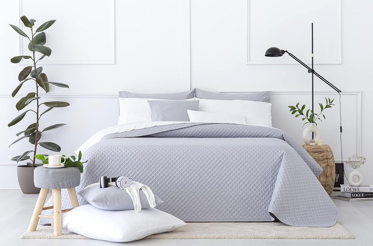 Cuvertură de pat Todocama Fine Boutique cu motiv Piqué, pentru primăvară, vară, toamnă și iarnă, 100% microfibră foarte moale, cuvertură multifuncțională, 140/150/160-250 X 260 cm, gri deschis Paturi si Cuverturi Besuche den Todocama-Store Gri deschis 250 X 260 Cm