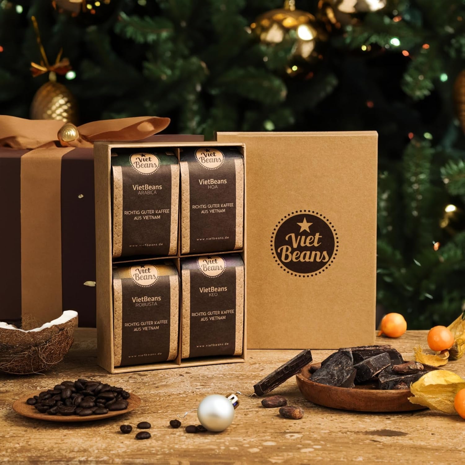 VietBeans Kaffeebohnen Probierset in Geschenkbox - Vier spannende Kaffeesorten für Kaffeeliebhaber - Kaffee Geschenkset Ganze Bohnen - Geschenkidee Kaffee - Probier Set 4 x 80g