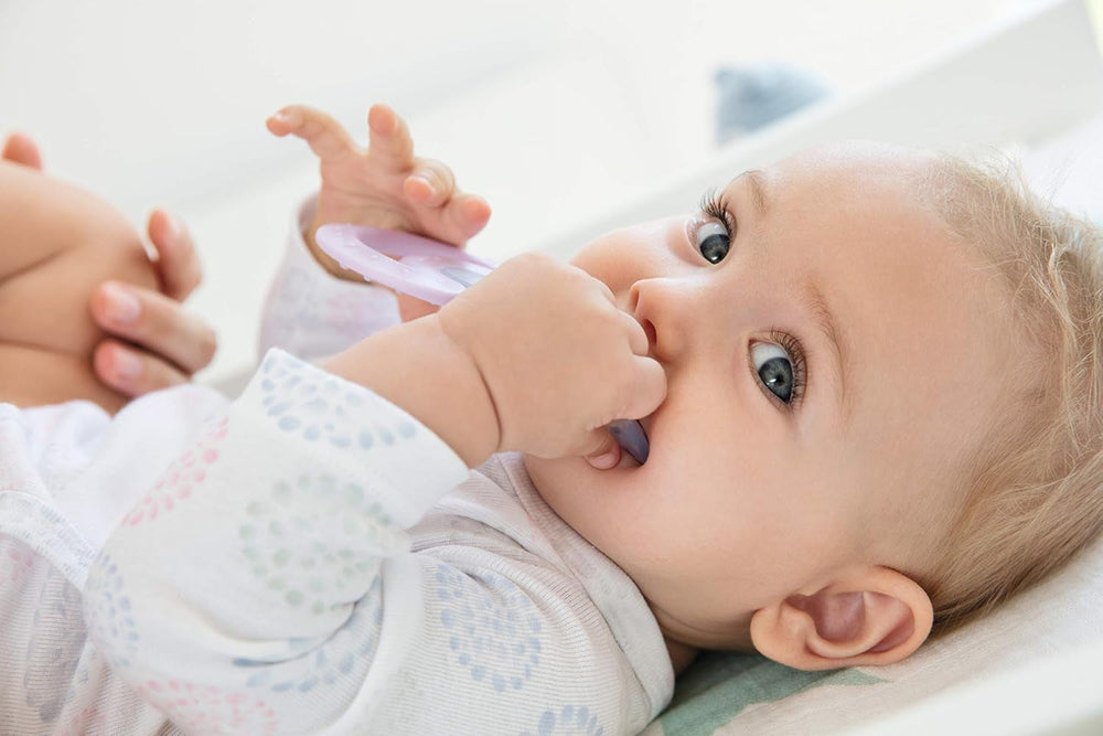 Set de bun venit NUK Baby Care | Kit perfect pentru nou-născuți | 7 produse NUK într-o pungă frumoasă | 7 piese