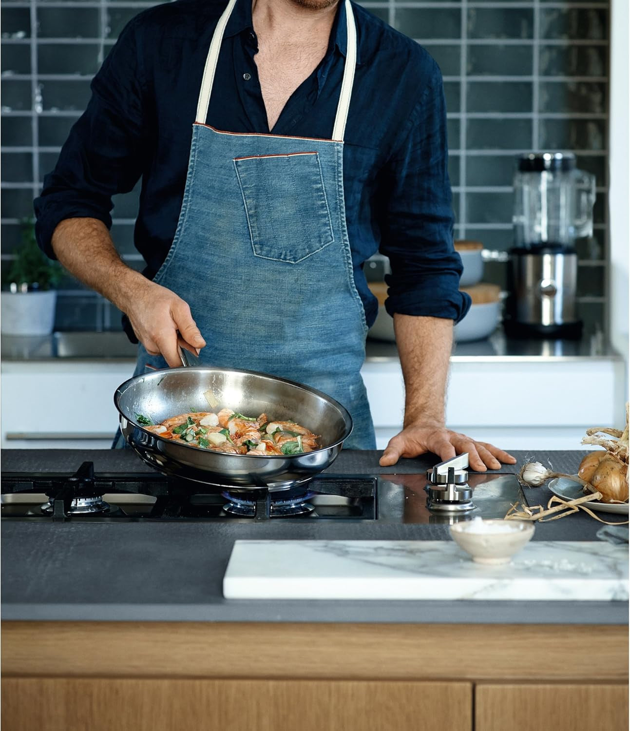 WMF Profi pande 28 cm, induktion, rustfrit stål pande, ubelagt, ovnfast Gryder og pander Naty Shop