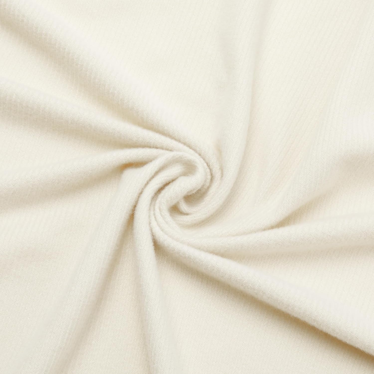 Amazon Basics tæppe, let, genbrugspolyester, Room Decor Hyggeligt tæppe, 127 X 152 Cm, elfenbenshvid med blåt mønster Tjek senge og tæpper Besuche den Amazon Basics-Store